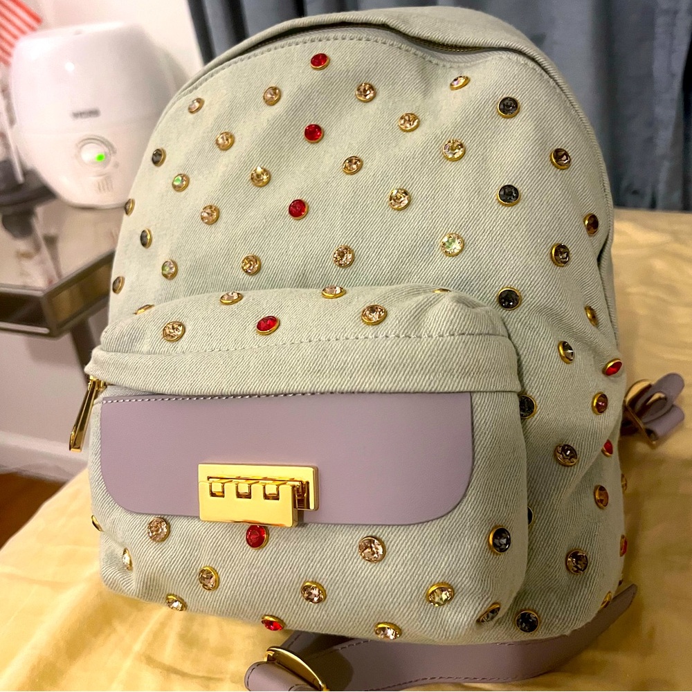 Zac Posen EARTHA ICONIC
SMALL BACKPACK
DENIM JEWEL LADY Swarovski crystals